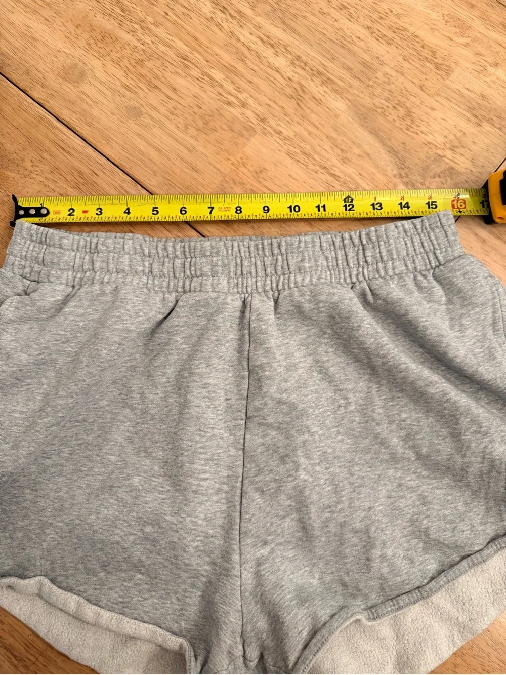 Gymshark Woman’s Light Gray Athletic Fleece Shorts